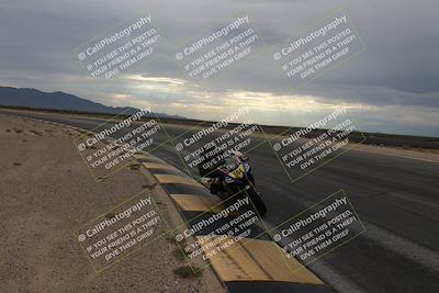 media/Sep-21-2025-Race Pace (Sun) [[98bf33ef95]]/Verified/3-Turn 11 Inside (850am)/